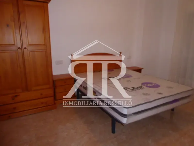 Chambres - Spacious Flat with Balcony in Benidorm Street