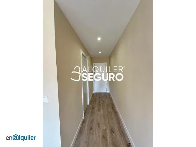 Ingresso - Reformed Flat with Terrace in South-East