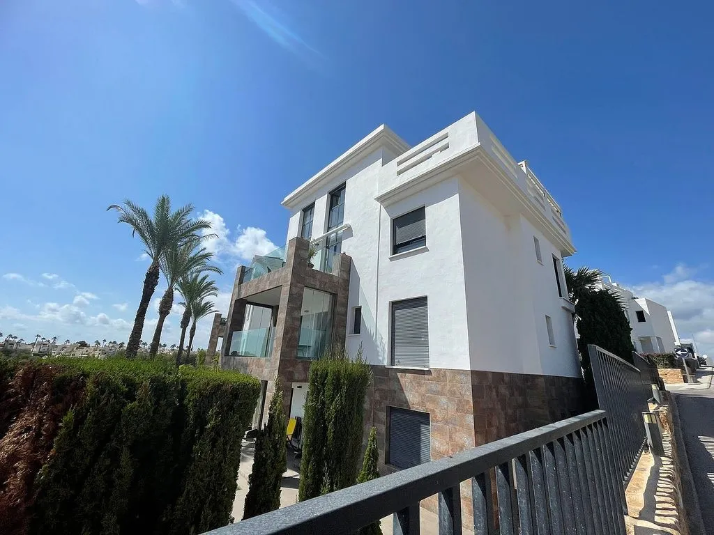 Välivaade - Penthouse with Pool in Campos de Golf