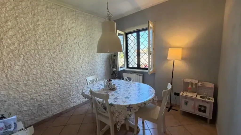 Dining Room - Quadrifamiliare Villa with Garden in Ardea