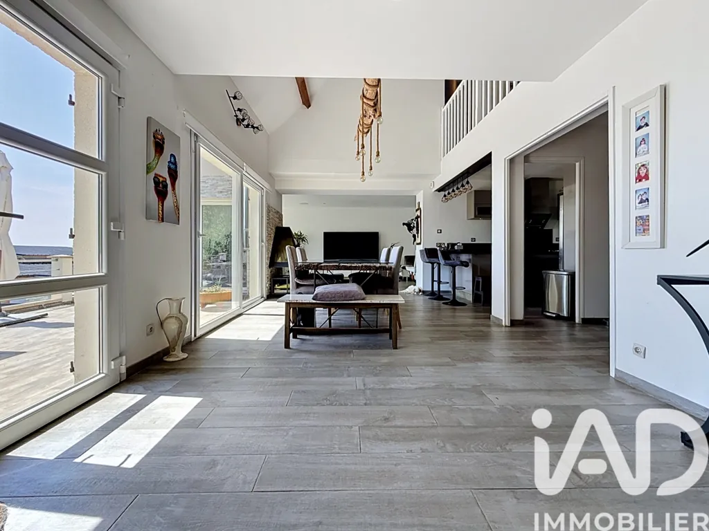 Séjour - Maison d'Architecte avec Piscine à Linas
