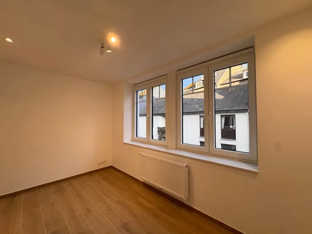 Pièces - Appartement Neuf avec Terrasse à Bouillon