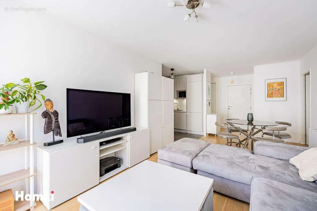 Elutuba - Modern Apartment with Parking in Puteaux