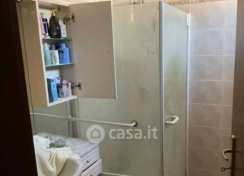 Vannitoad - Three-Bedroom Flat with Terrace in Curtatone