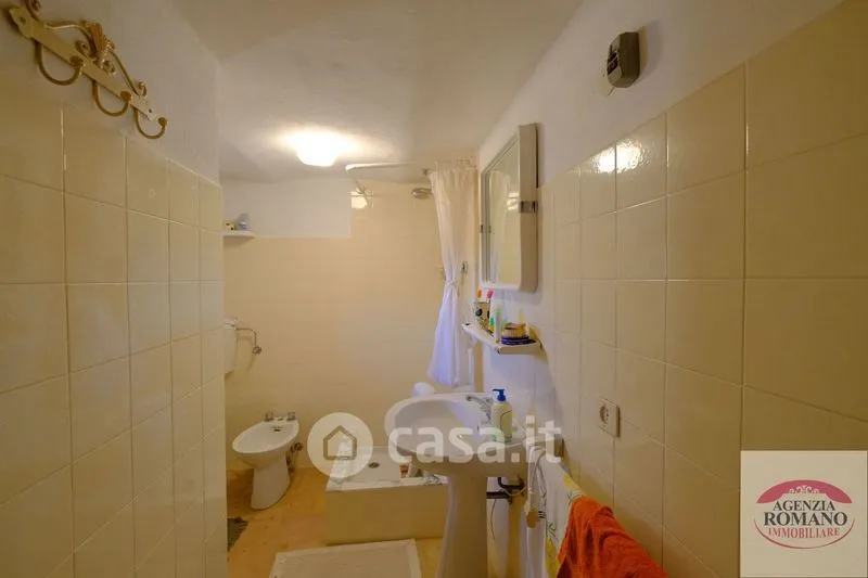 Salles de bain - Rustic Farmhouse with 28,000sqm Land in Sorba