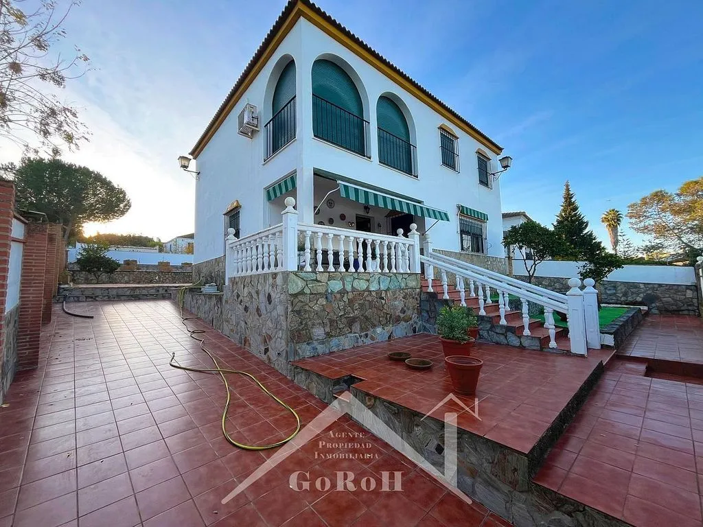 Extérieur - Villa with Pool in La Colinas, Seville
