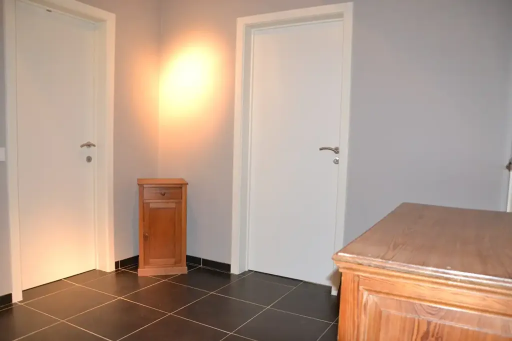 Esik - Apartment with Large Terrace in Wevelgem