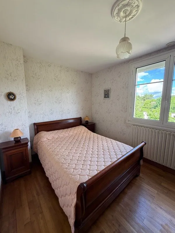 Magamistoad - House with Subterranean Level and Garden in Pranzac