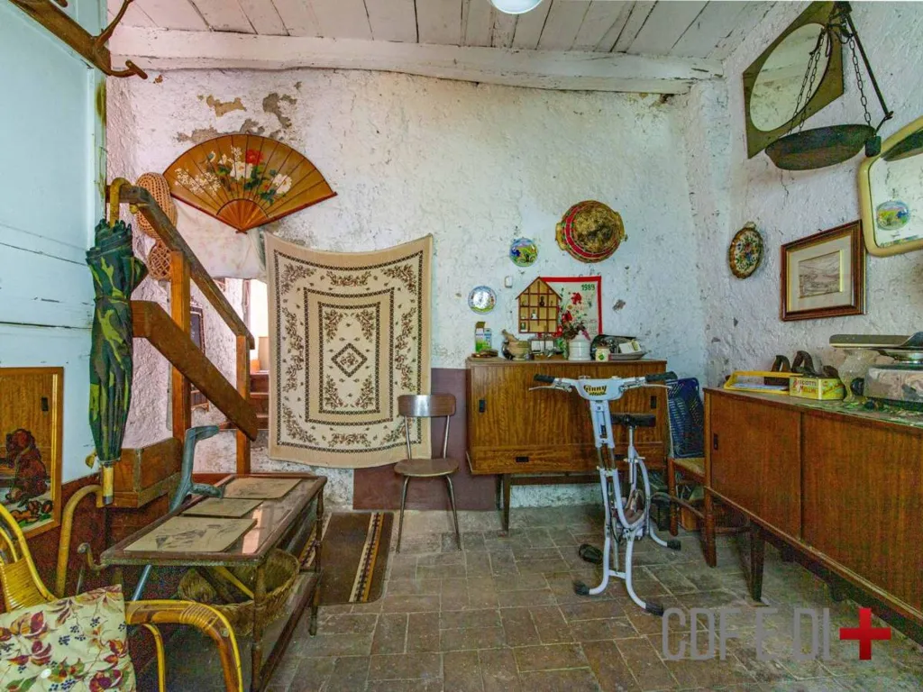 Salle à manger - Characterful Apartment with Balcony in Monte Santa Maria