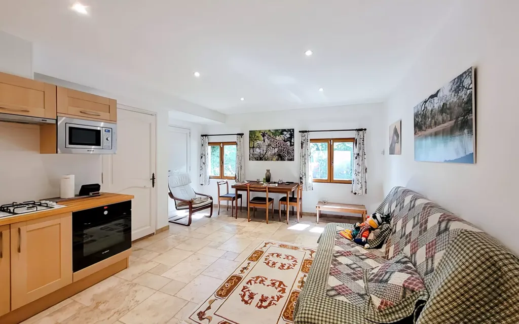 Kitchen - Renaissance House with Pool in Manosque