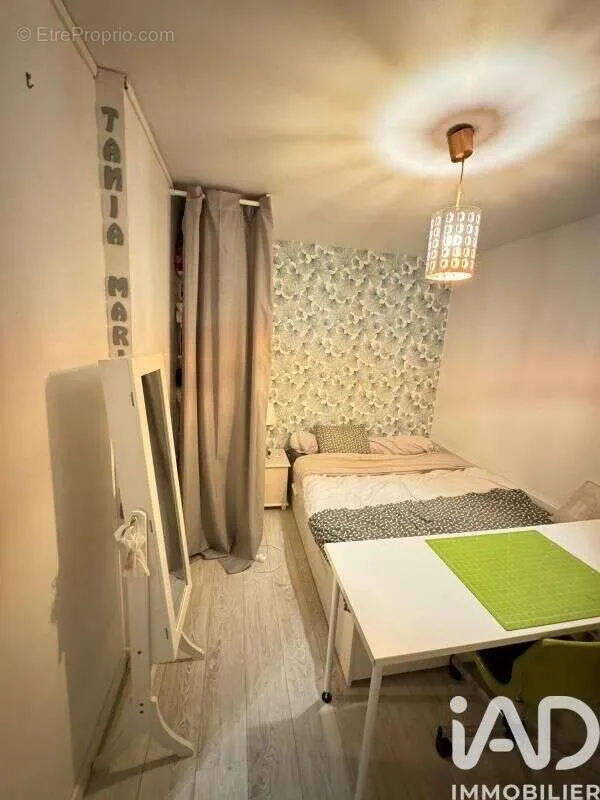 Camere da letto - Spacious 4-Piece Flat with Balcony in Rezé