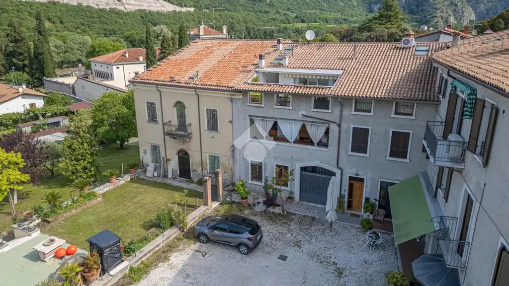 Vista aerea - 4-Bedroom Apartment with Terrace in Dolcè