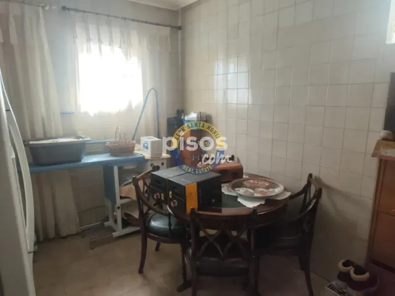 Dining Room - 3-bedroom house in ES