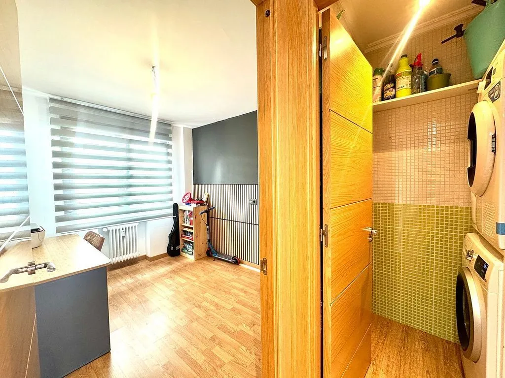 Buanderie - Modernised Flat with Lift in La Arena, Gijón