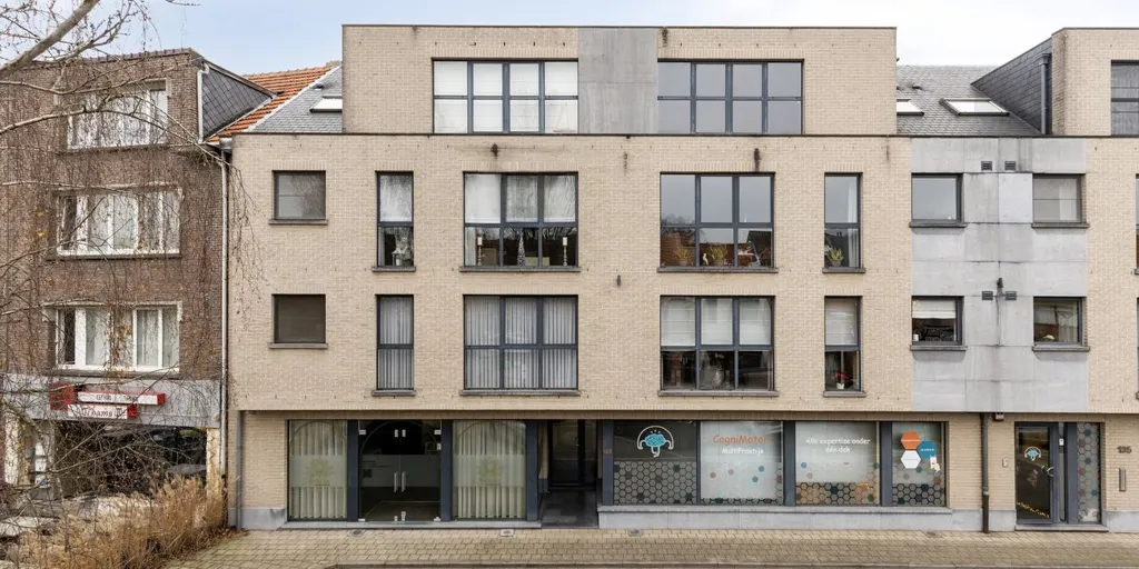 Extérieur - Appartement avec Terrasse et Garage à Schoten