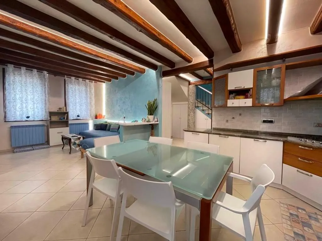 Salle à manger - Rustic Villa with Private Garden in Chioggia