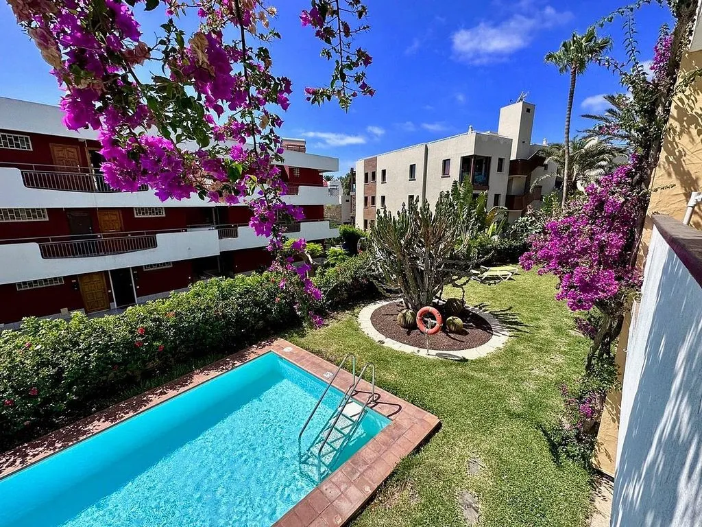 pool_area