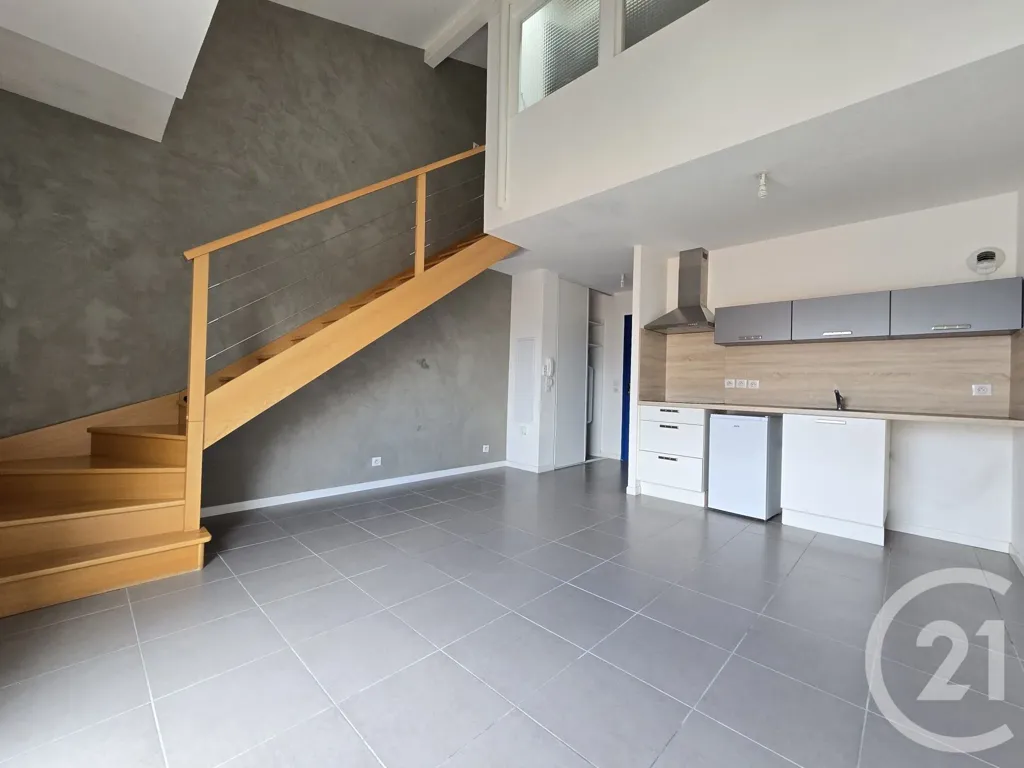 Cucina - Duplex Apartment with Balcony in Albi
