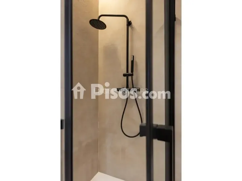 Bagni - Renovated Flat with Terrace in Valencia