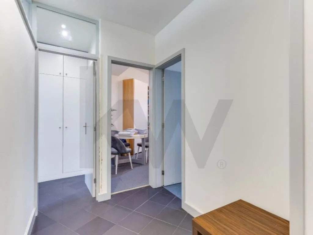 Esik - Luxury Office Space in Porto's City Centre