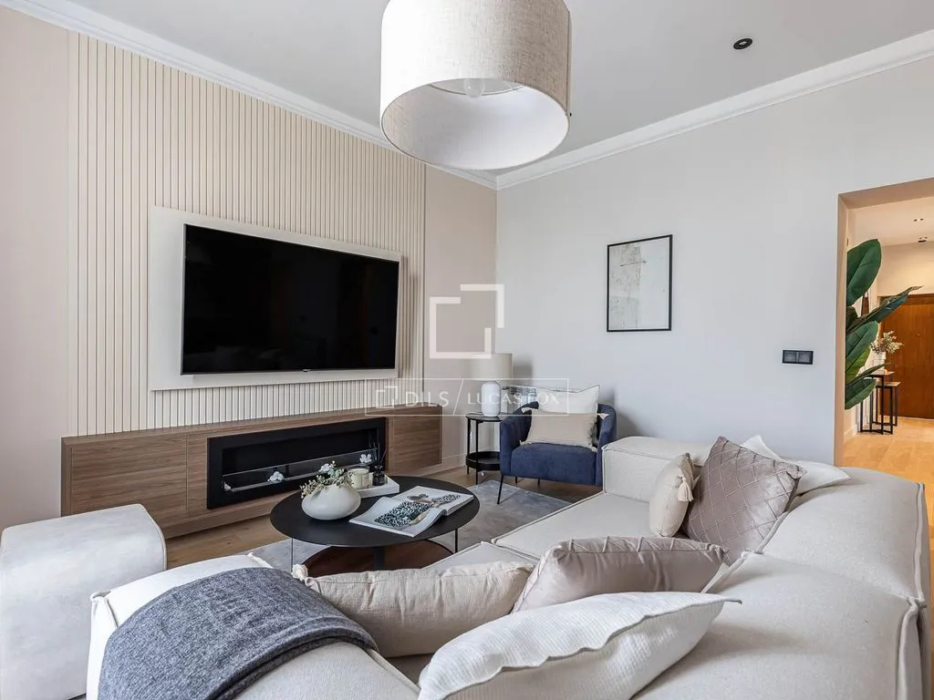 Elutuba - Luxury Flat with Contemporary Design in Chamartín