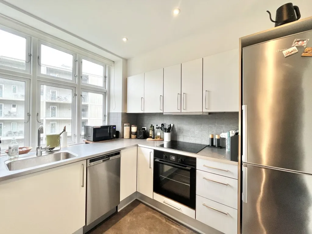 Cuisine - Modern 2-Bedroom Apartment in Aalborg Centre