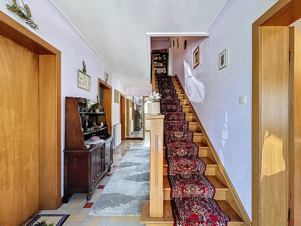 4-bedroom house in Bullange