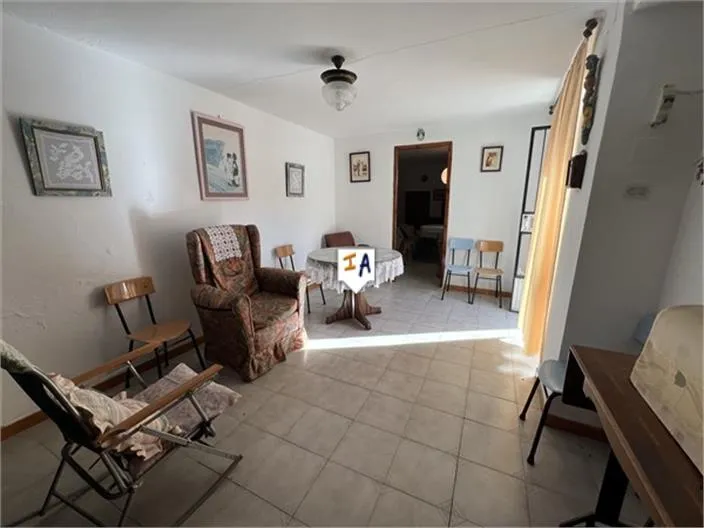 Salle à manger - Cortijo Villa with Fireplace in Rute