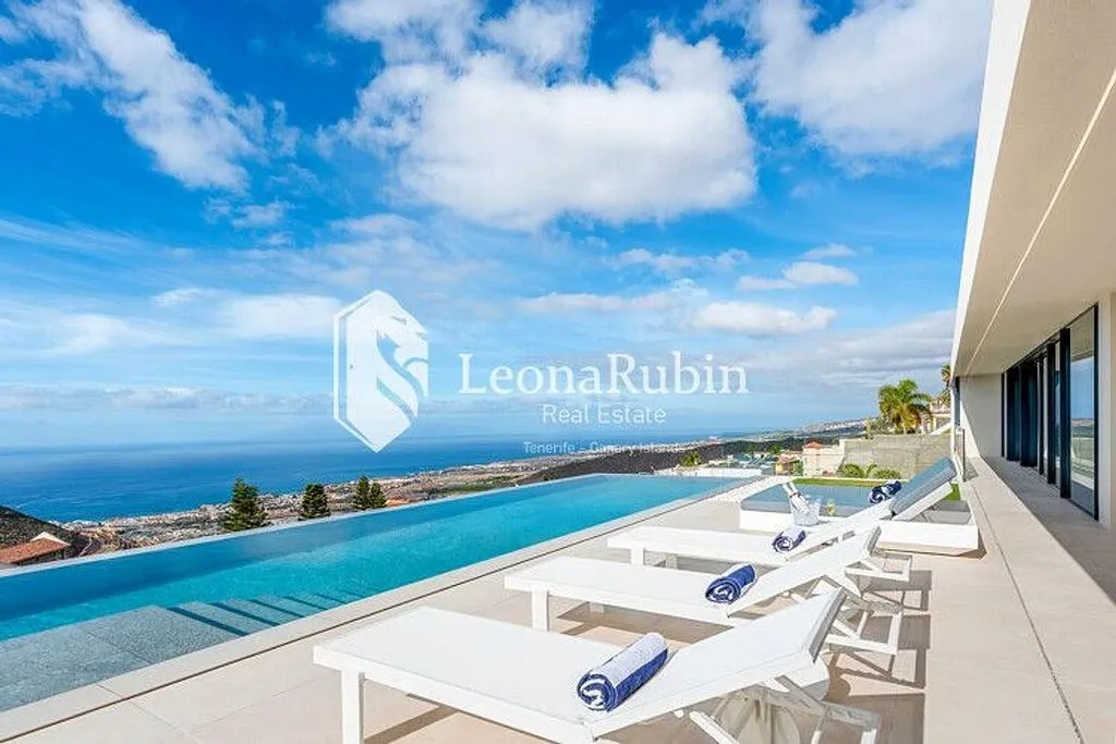 Bassein - Luxury Villa with Pool in Tenerife South