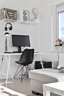 Bureau - Apartment with Balcony on Slotteberget