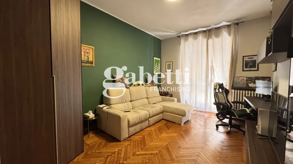 Séjour - Rented Triplex with Balconies in Turin