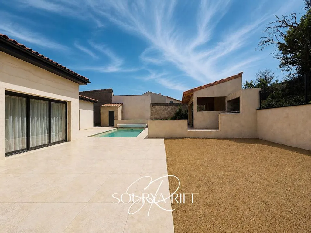 Bassein - Architectural Villa with Pool near Carcassonne