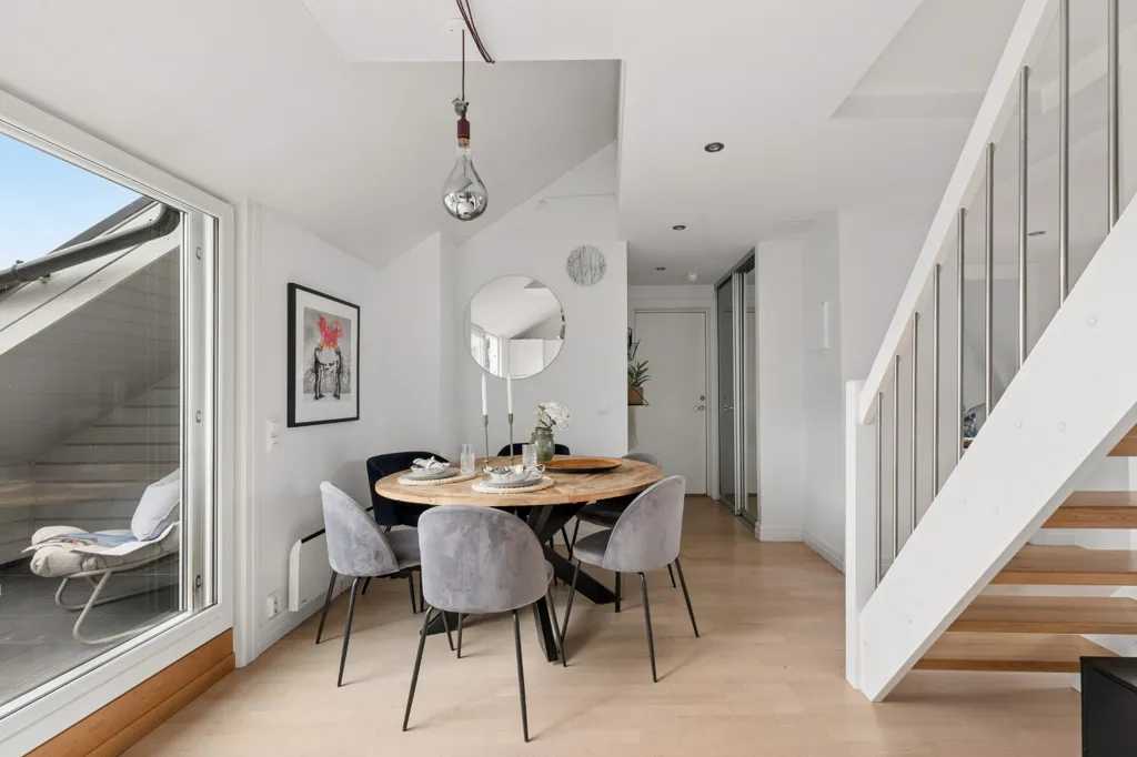 Söögituba - Loft Apartment with Rooftop Terrace in Frogner
