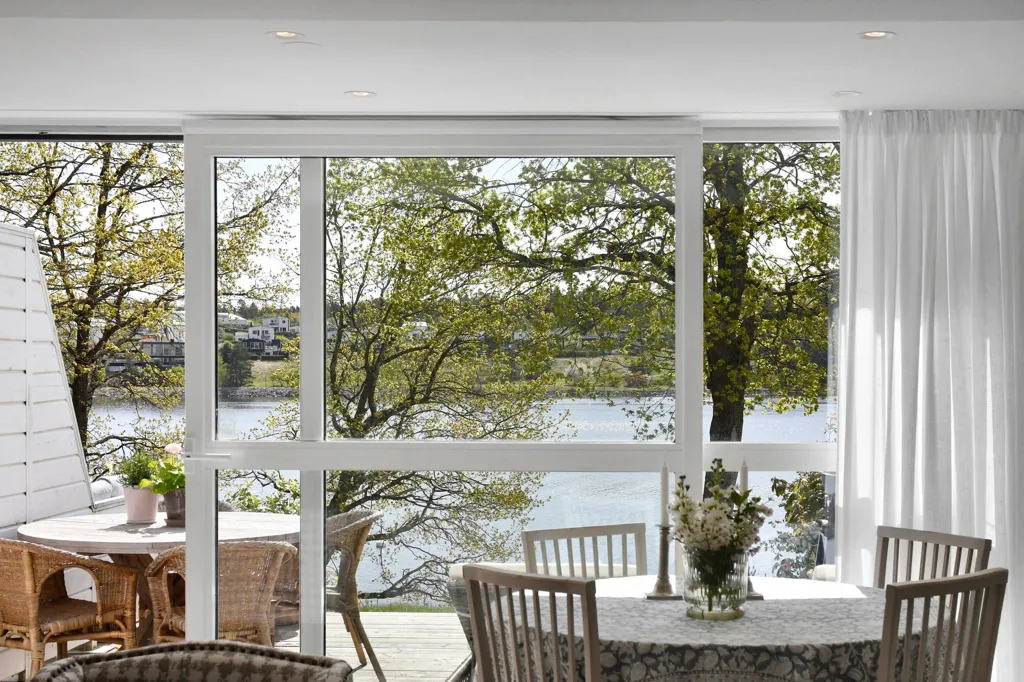 Sala da pranzo - Renovated Apartment with Sea View in Lidingö