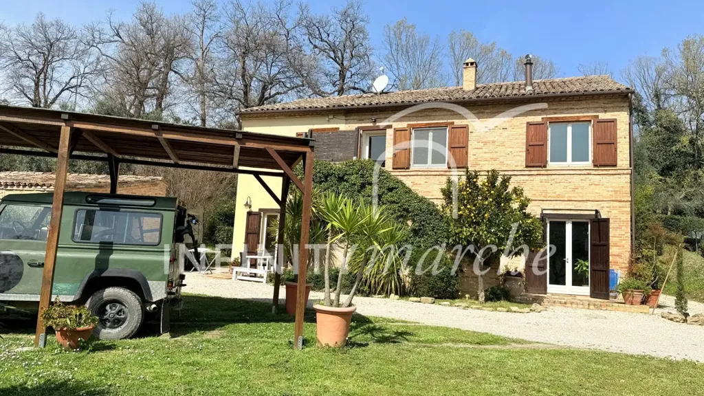 Välivaade - Rustic House with Sea View in Montecosaro