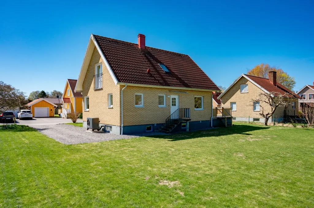 Extérieur - Modern Villa with West-Facing Terrace in Grästorp