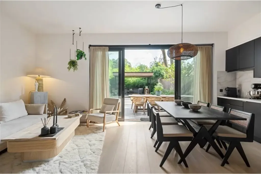 Söögituba - Apartment with Terraced Garden in Mortsel