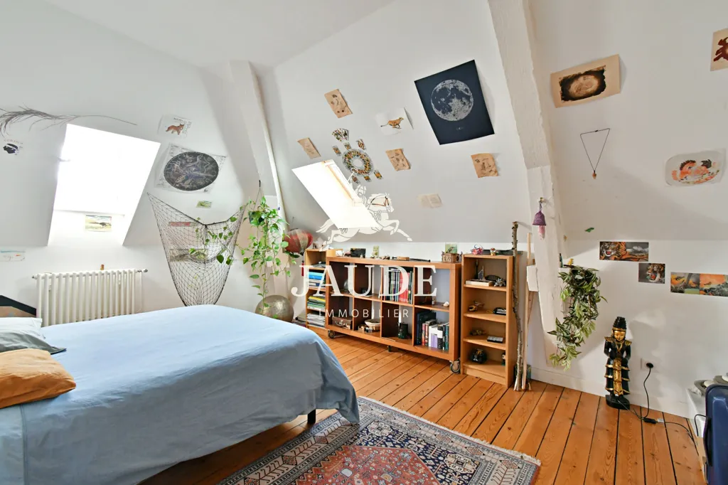Chambres - Duplex de Caractère avec Balcon à Chamalières