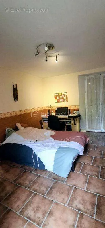 Chambres - Maison avec Jardin et Carport à Ascheres-le-Marché
