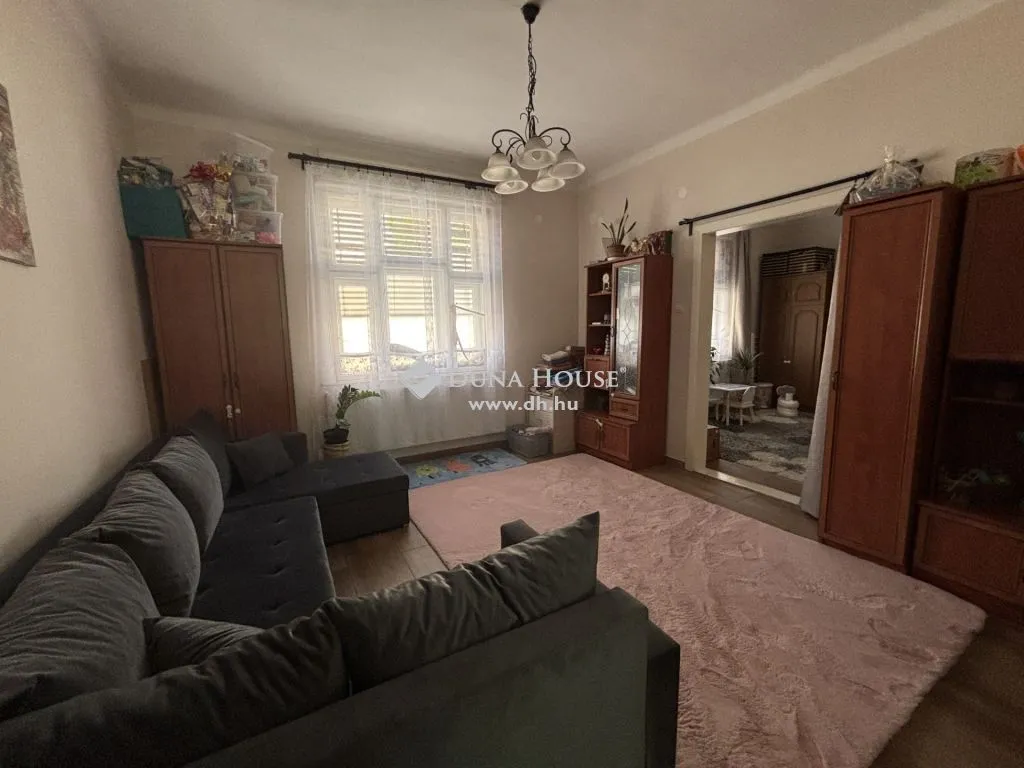 Soggiorno - Three-bedroom House with Garden in Budapest 20th District