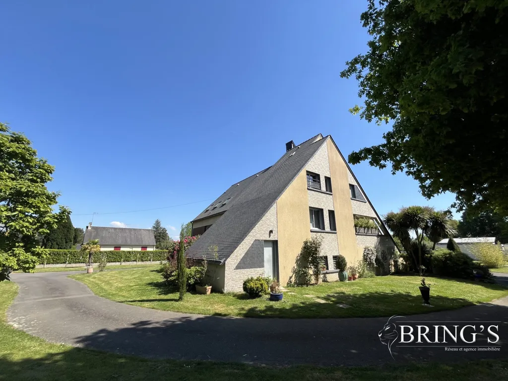 Välivaade - Atypical House with Pool in Châteaubriant