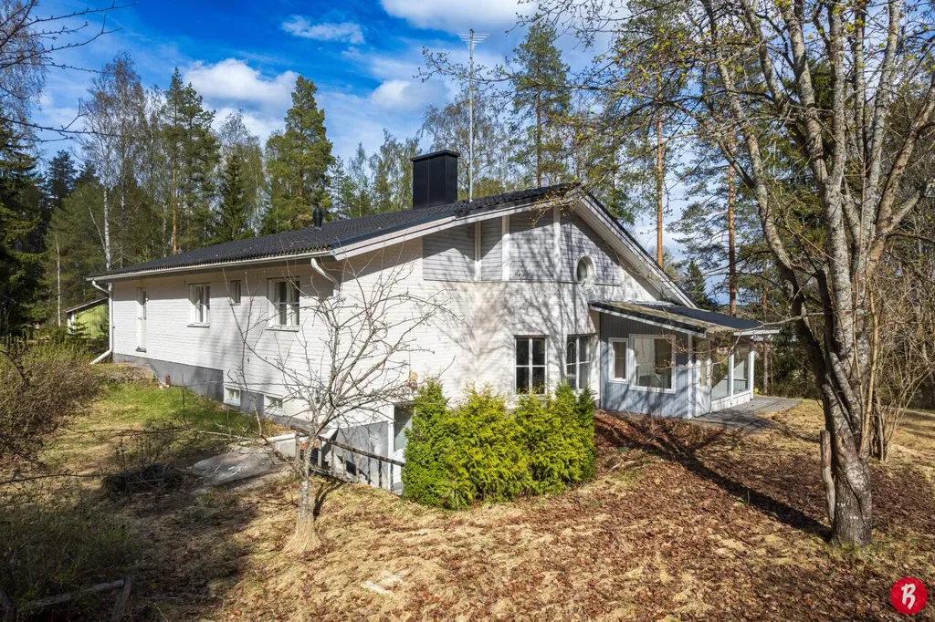 Välivaade - Architect-Designed Home with Sauna in Sykärä