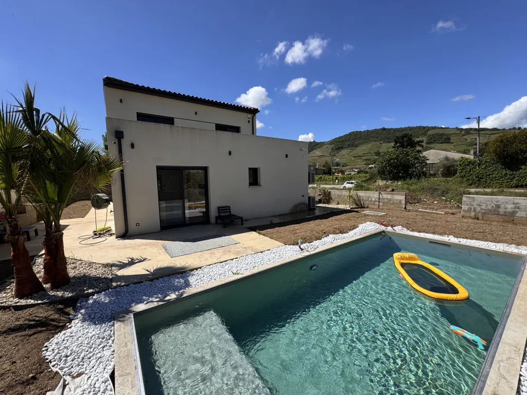 Bassein - New House with Pool in Mauves