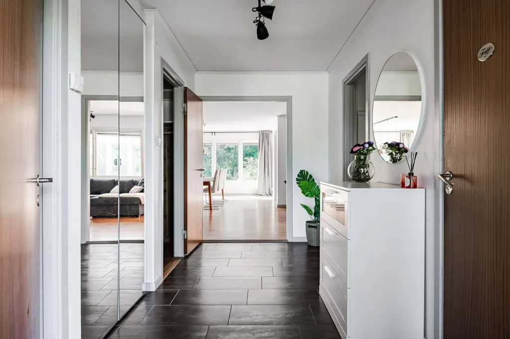 Esik - Modernised Bungalow with Garden in Falun