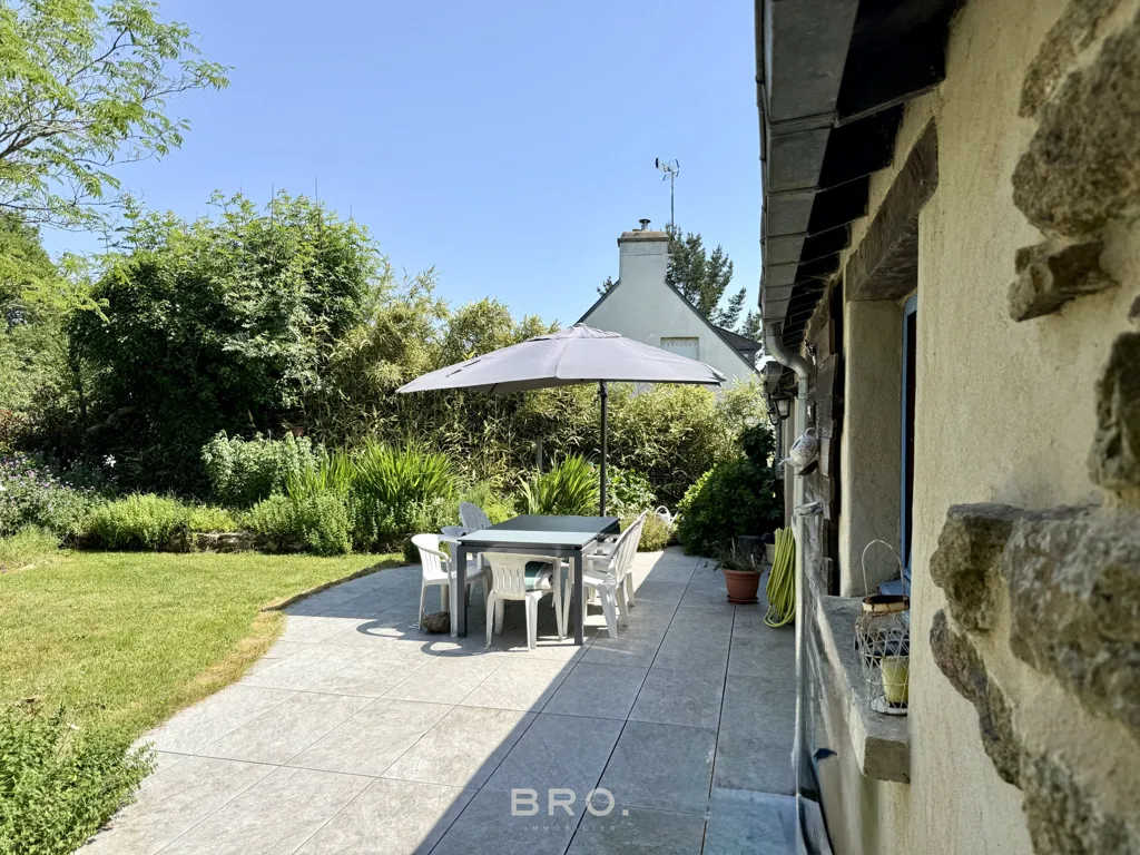 Terrass - Longère with Terrace in Elven