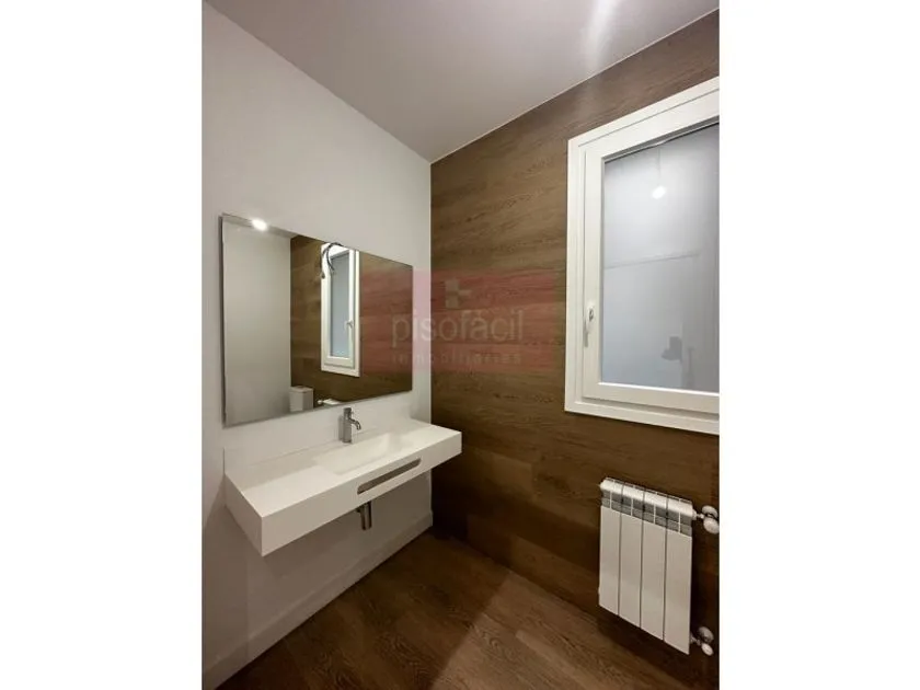 Salles de bain - New Flat with Garage in Lugo Centre