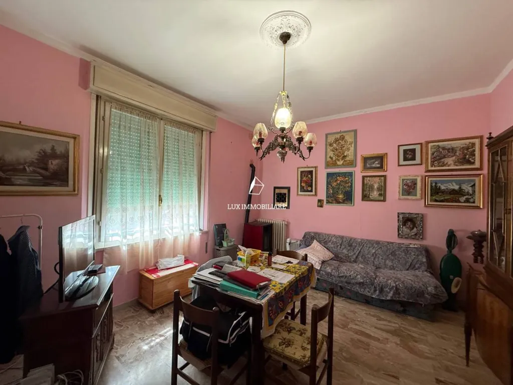 Elutuba - Rustic Villa with Garden in Lugo