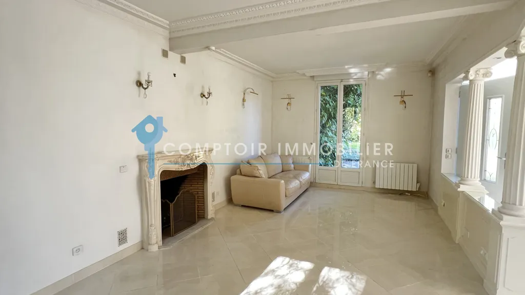 Séjour - Maison Individuelle avec Jardin et Terrasse à Boutigny-sur-Essonne