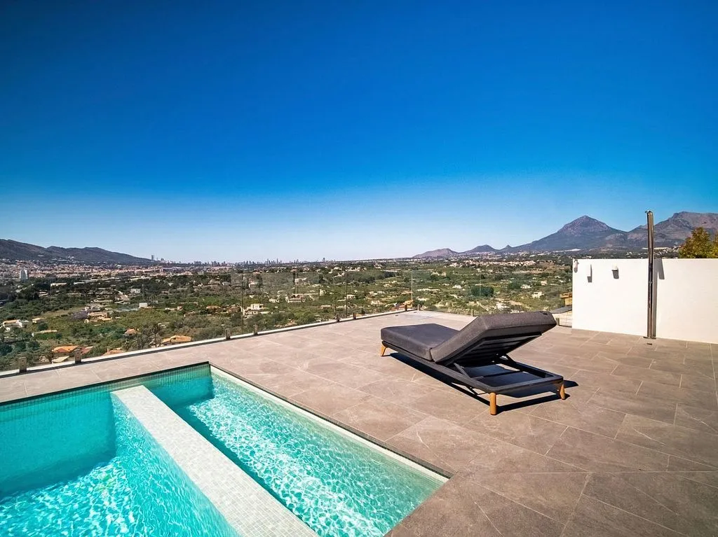 Piscine - Contemporary Chalet with Pool in Altea Pueblo