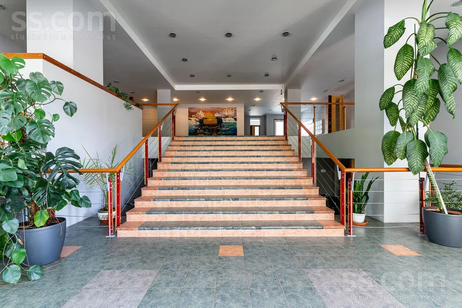 Esik - Furnished Apartment with Sea Access in Lielupe